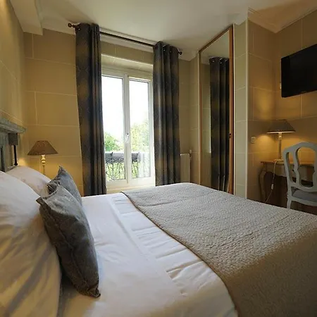 Hotel Du Chateau 2*