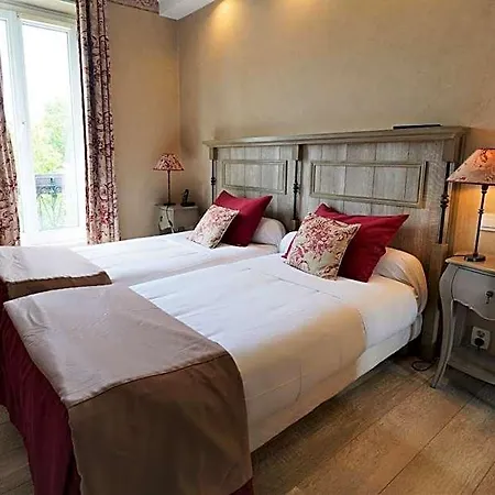 Du Chateau 2*
