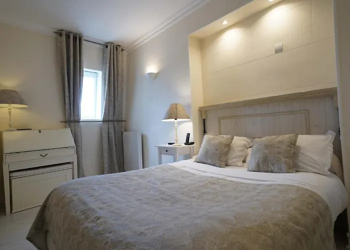 Du Chateau 2*